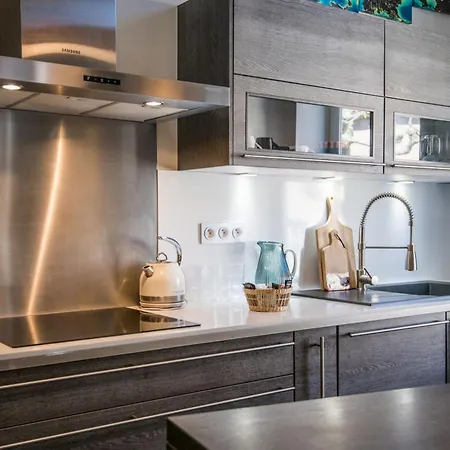 Le Serenite Duplex Centre-ville Fibre Apartment *